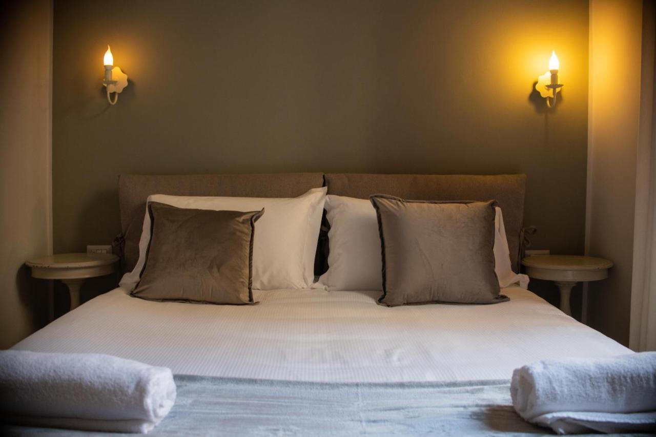 B&B Dimora Sassetti 6 Firenze Bagian luar foto