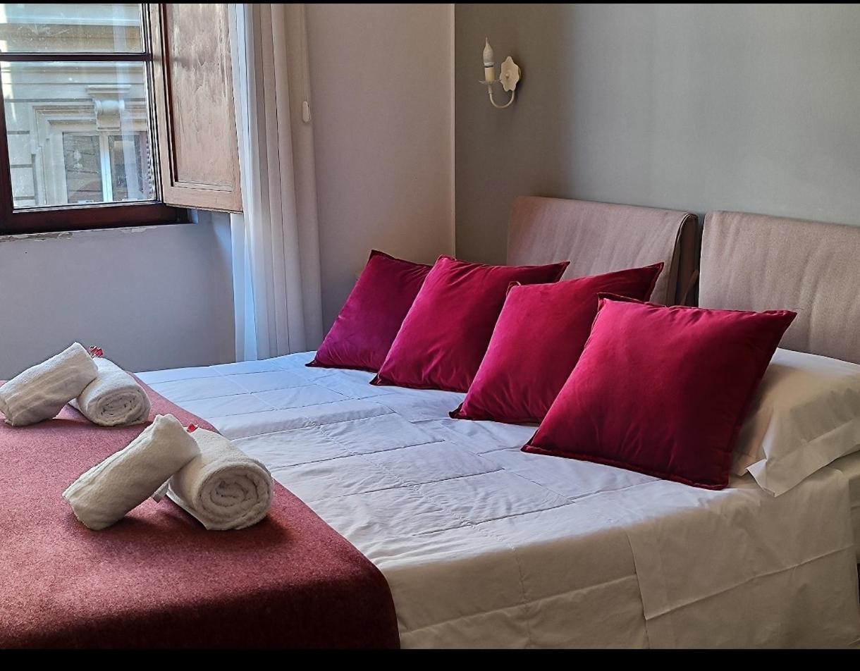 B&B Dimora Sassetti 6 Firenze Bagian luar foto
